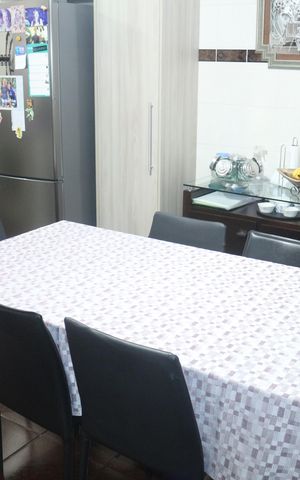 Casa à venda com 115m², 3 quartos e 2 vagasCozinha
