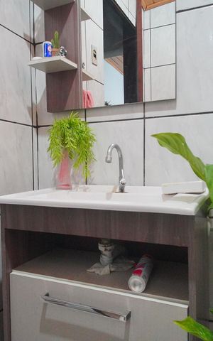 Casa à venda com 100m², 2 quartos e 3 vagasBanheiro