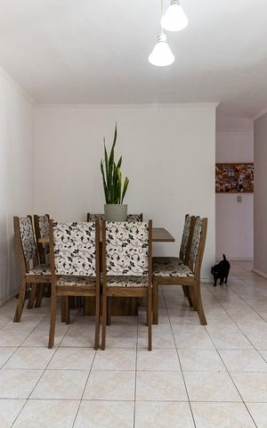 Apartamento à venda com 90m², 3 quartos e 1 vaga Apartamento à venda com 90m², 3 quartos e 1 vagaSala