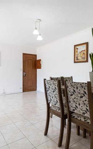 Apartamento à venda com 90m², 3 quartos e 1 vaga Apartamento à venda com 90m², 3 quartos e 1 vagaSala