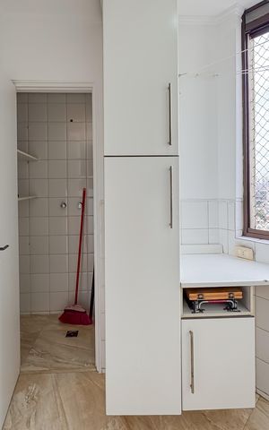 Apartamento à venda com 81m², 2 quartos e 1 vaga Apartamento à venda com 81m², 2 quartos e 1 vagaÁrea de Serviço