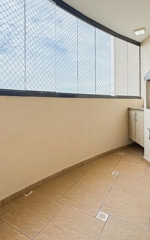 Apartamento à venda com 81m², 2 quartos e 1 vaga Apartamento à venda com 81m², 2 quartos e 1 vagaVaranda gourmet