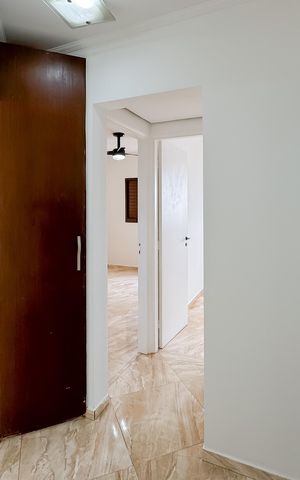 Apartamento à venda com 81m², 2 quartos e 1 vaga Apartamento à venda com 81m², 2 quartos e 1 vagaCorredor