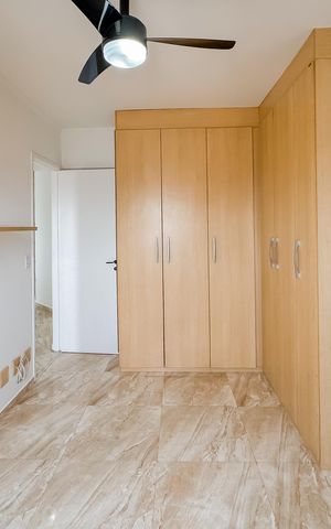 Apartamento à venda com 81m², 2 quartos e 1 vaga Apartamento à venda com 81m², 2 quartos e 1 vagaQuarto