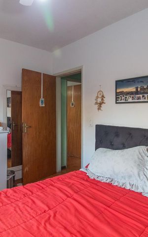 Casa à venda com 129m², 5 quartos e 4 vagas Casa à venda com 129m², 5 quartos e 4 vagasQuarto 4