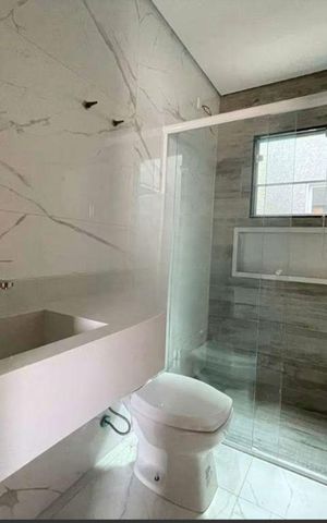 Casa para alugar com 220m², 2 quartos e 2 vagas