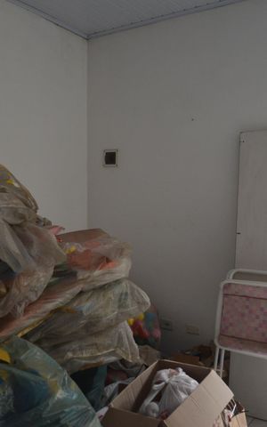 Casa à venda com 340m², 4 quartos e 3 vagasQuarto de Serviço