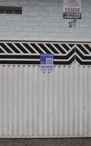 Casa à venda com 340m², 4 quartos e 3 vagasPlaca