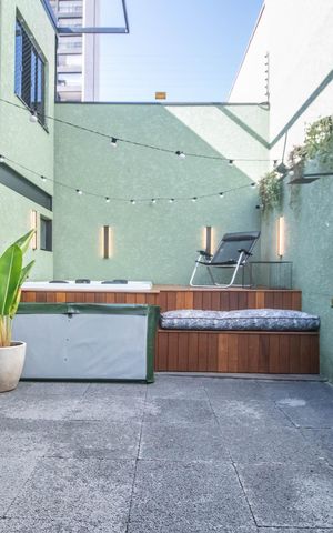Casa à venda com 205m², 4 quartos e 2 vagasÁrea Externa - Banheira
