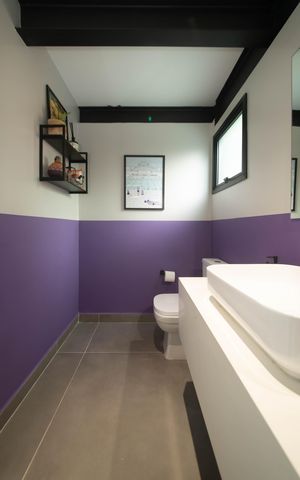 Casa à venda com 205m², 4 quartos e 2 vagasLavabo