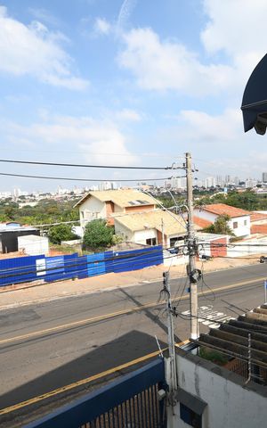 Casa à venda com 190m², 3 quartos e 4 vagasQuarto 3 - Vista