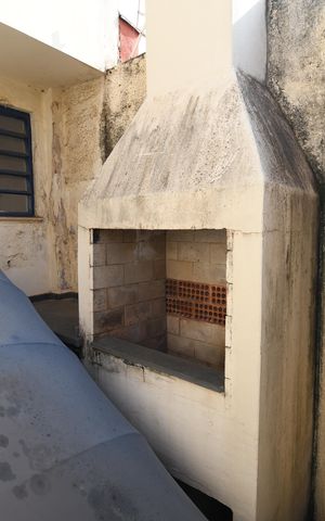Casa à venda com 190m², 3 quartos e 4 vagasÁrea de Serviço - Churrasqueira