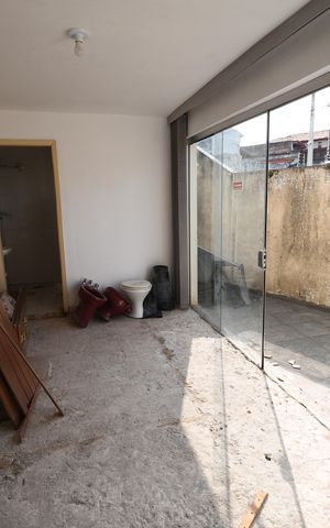 Casa à venda com 190m², 3 quartos e 4 vagasÁrea de Serviço