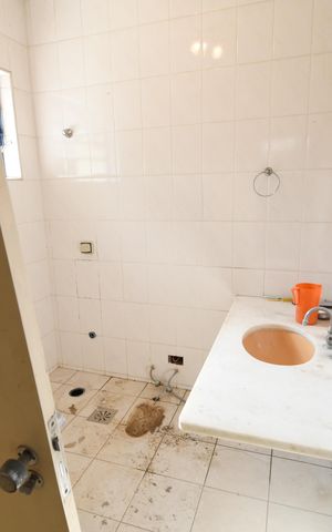 Casa à venda com 190m², 3 quartos e 4 vagasBanheiro