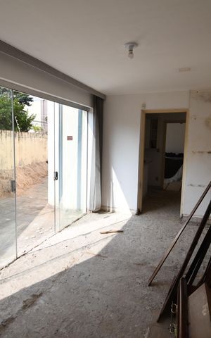 Casa à venda com 190m², 3 quartos e 4 vagasÁrea de Serviço