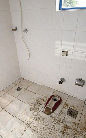 Casa à venda com 190m², 3 quartos e 4 vagasBanheiro Suíte