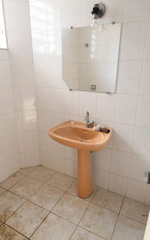 Casa à venda com 190m², 3 quartos e 4 vagasLavabo