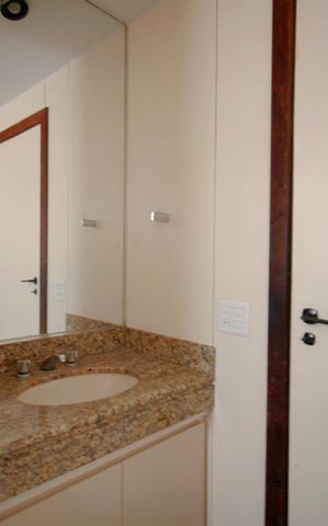 Apartamento para alugar com 115m², 3 quartos e 2 vagasBanheiro Social