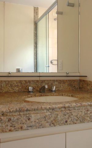 Apartamento para alugar com 115m², 3 quartos e 2 vagasBanheiro da Suíte