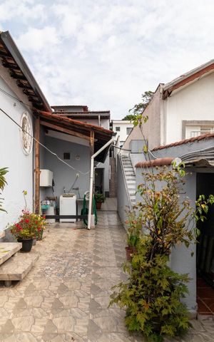 Casa à venda com 340m², 5 quartos e 3 vagasQuintal