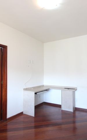Apartamento à venda com 256m², 3 quartos e 2 vagasTerraço - Suíte