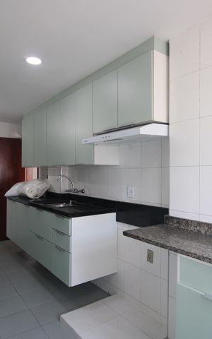 Apartamento à venda com 256m², 3 quartos e 2 vagasCozinha