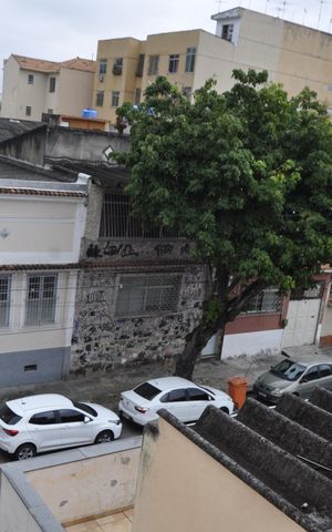 Apartamento à venda com 81m², 2 quartos e 1 vagaQuarto 1 Vista 