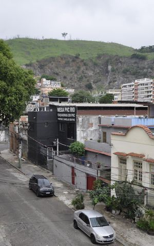Apartamento à venda com 81m², 2 quartos e 1 vagaSala vista 