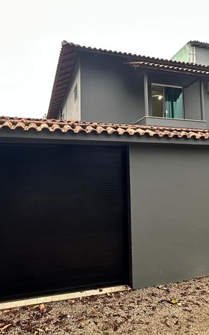 Casa à venda com 140m², 3 quartos e 1 vaga Casa à venda com 140m², 3 quartos e 1 vagaFachada