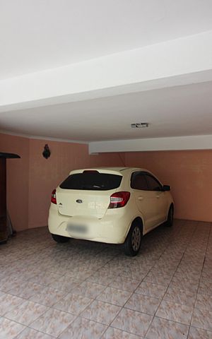 Casa à venda com 239m², 3 quartos e 4 vagasGaragem