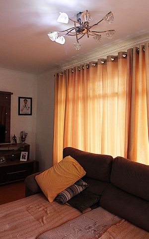 Casa à venda com 239m², 3 quartos e 4 vagasSala