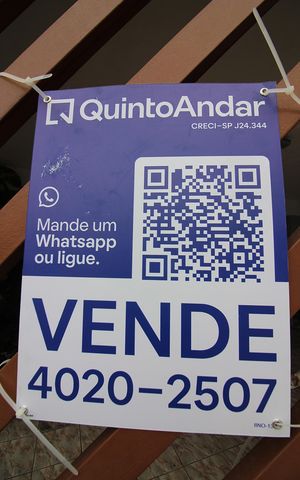 Casa à venda com 239m², 3 quartos e 4 vagasPlaca