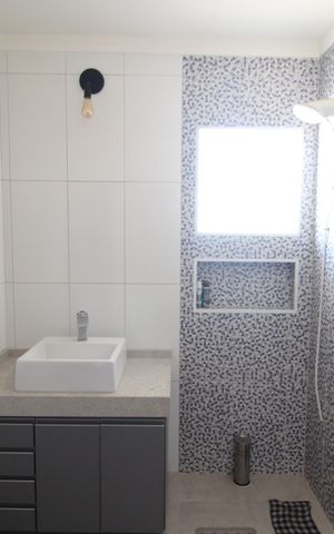 Casa à venda com 181m², 3 quartos e 6 vagasBanheiro