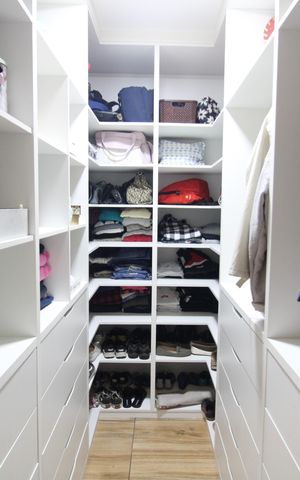 Casa à venda com 181m², 3 quartos e 6 vagasCloset do quarto 1