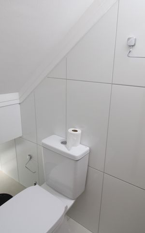 Casa à venda com 181m², 3 quartos e 6 vagasLavabo da Sala