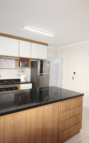 Casa à venda com 181m², 3 quartos e 6 vagasCozinha