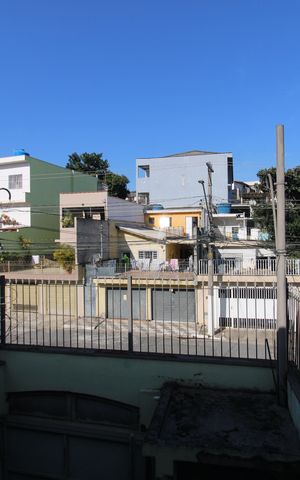 Casa à venda com 181m², 3 quartos e 6 vagasVista do Quarto 1