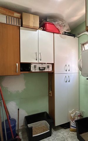 Apartamento à venda com 100m², 3 quartos e 2 vagas Apartamento à venda com 100m², 3 quartos e 2 vagasQuarto de Serviço
