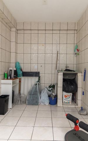 Casa à venda com 162m², 3 quartos e 3 vagasLavanderia