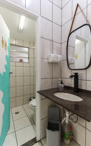 Casa à venda com 162m², 3 quartos e 3 vagasBanheiro