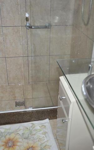 Apartamento à venda com 95m², 3 quartos e 1 vagaBanheiro do Quarto 3