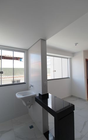 Apartamento para alugar com 60m², 2 quartos e 2 vagasCozinha e Área de Serviço