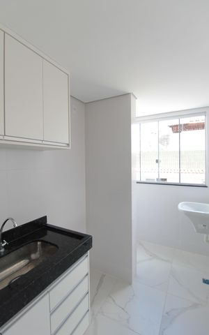 Apartamento para alugar com 60m², 2 quartos e 2 vagasCozinha e Área de Serviço