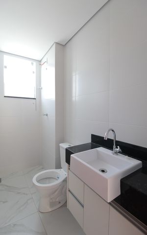 Apartamento para alugar com 60m², 2 quartos e 2 vagasBanheiro Social