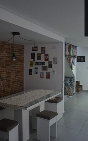 Casa à venda com 340m², 5 quartos e 2 vagasCozinha