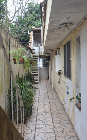 Casa à venda com 340m², 5 quartos e 2 vagasQuintal