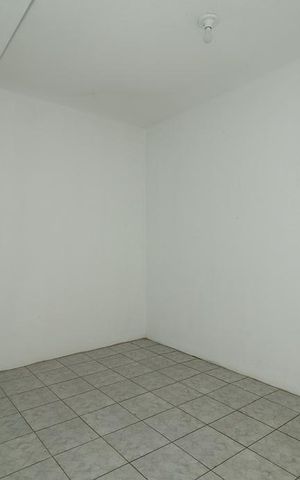 Casa para alugar com 150m², 3 quartos e 2 vagasCasa 2 - Quarto 1