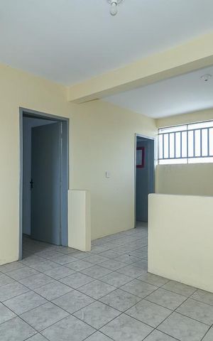Casa para alugar com 150m², 3 quartos e 2 vagasCasa 2 - Sala