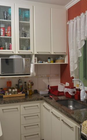 Apartamento para alugar com 69m², 2 quartos e 2 vagasCozinha