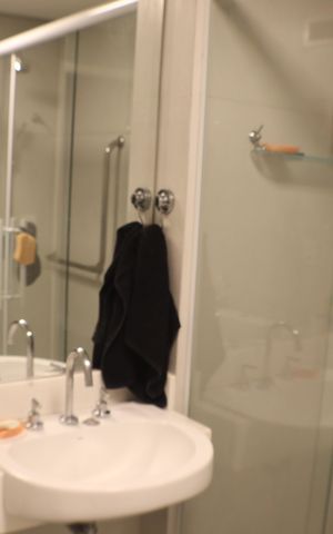 Apartamento à venda com 70m², 1 quarto e 2 vagas Apartamento à venda com 70m², 1 quarto e 2 vagasBanheiro